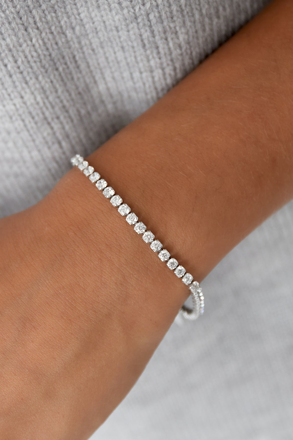 Shiny Armband
