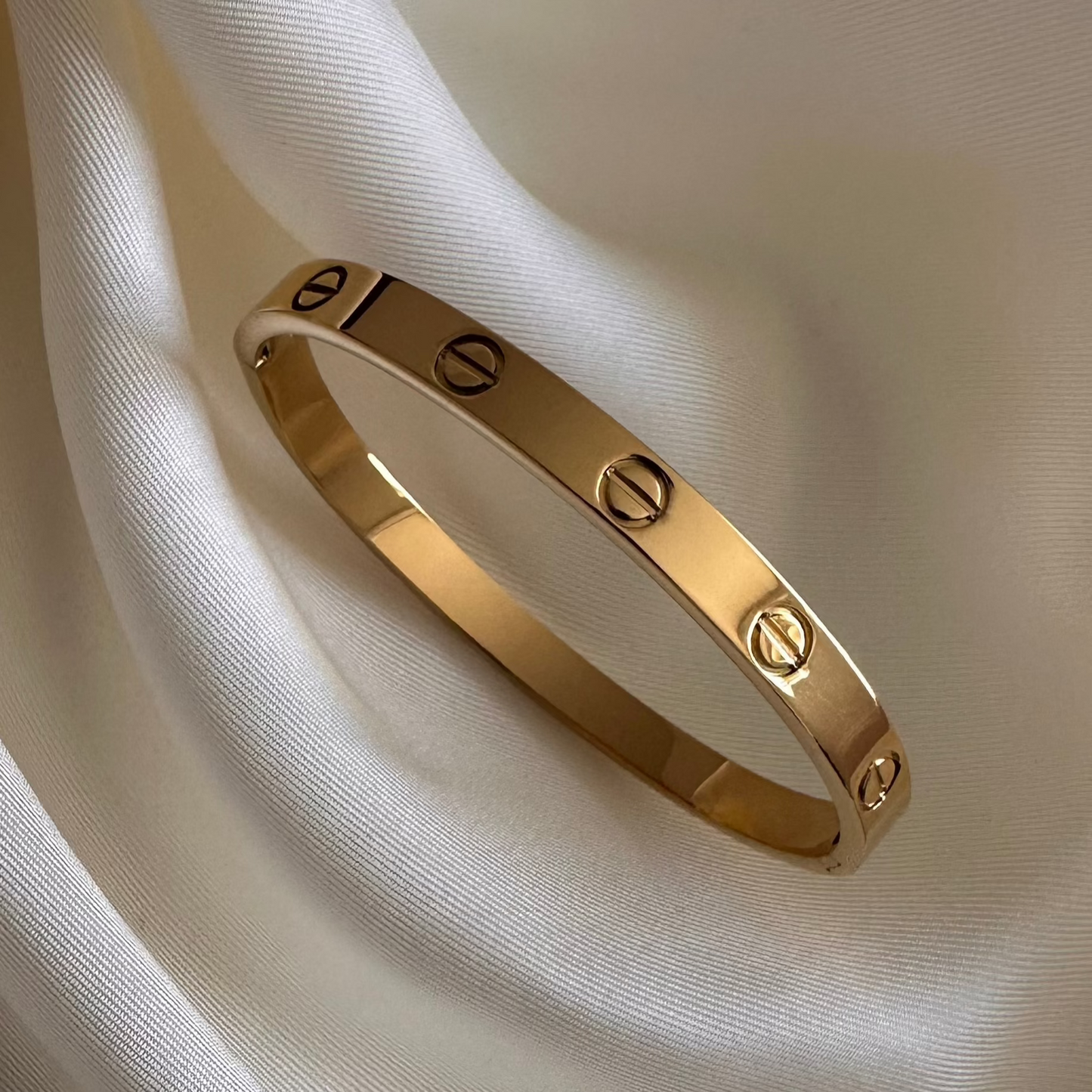 Love Armreif Edelstahl verschiedene Farben