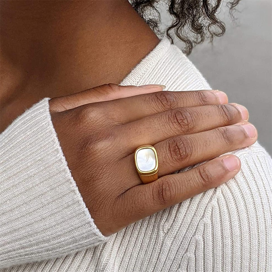 Ring breit mit Stein