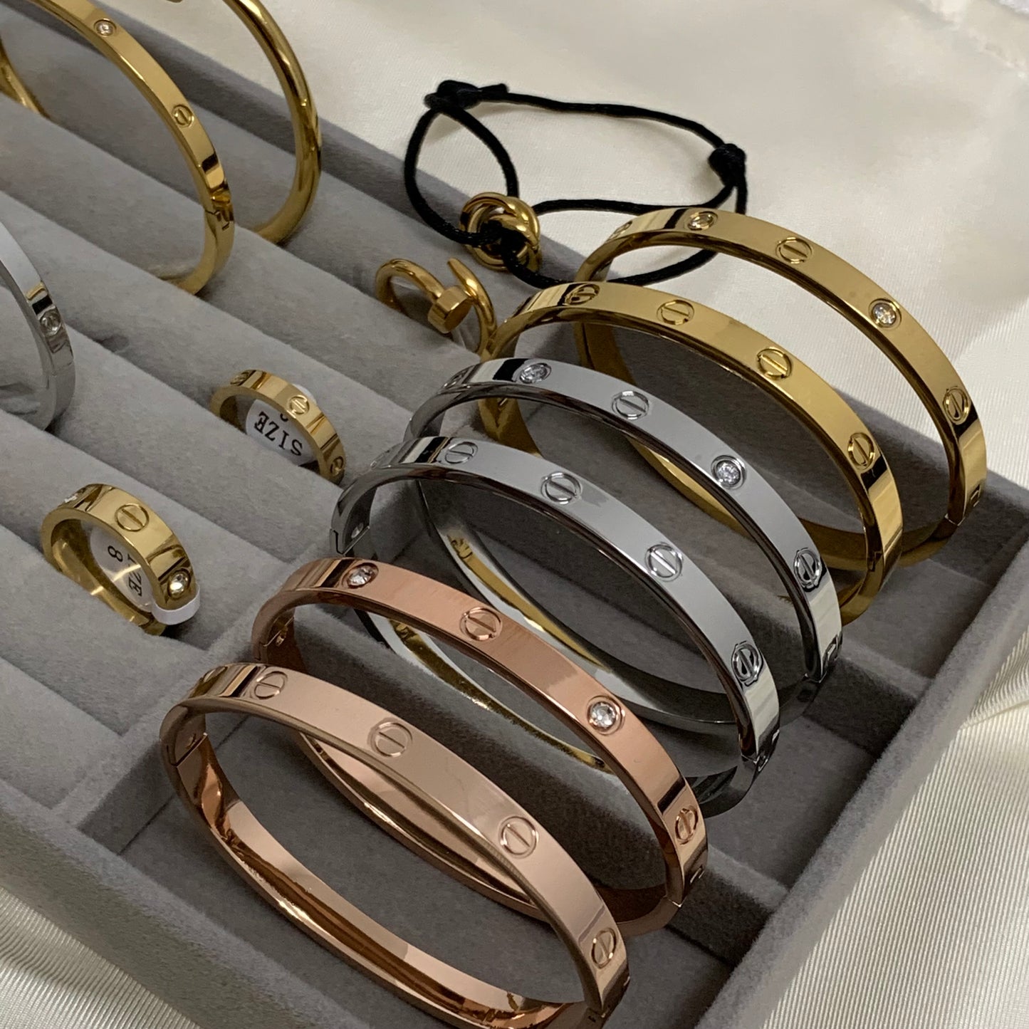 Love Armreif Edelstahl verschiedene Farben